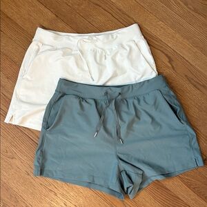 White & Teal Workout Shorts Size M